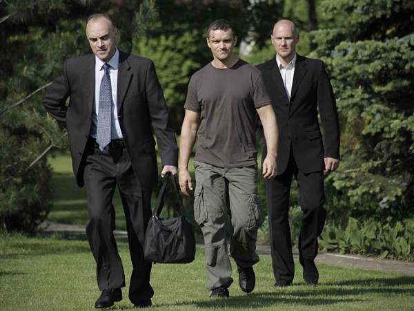 Человек ниоткуда (4)