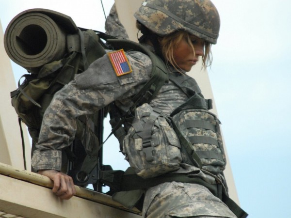 Кинозвезда в погонах (5)