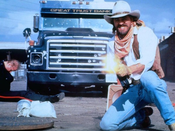 Харли Дэвидсон и ковбой Мальборо (3)