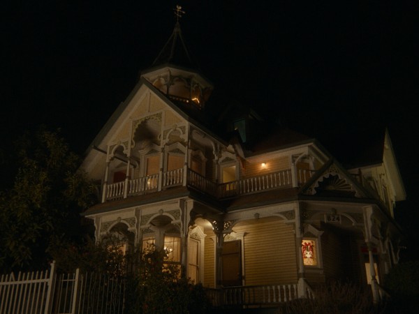 Тайна проклятой обители (6)