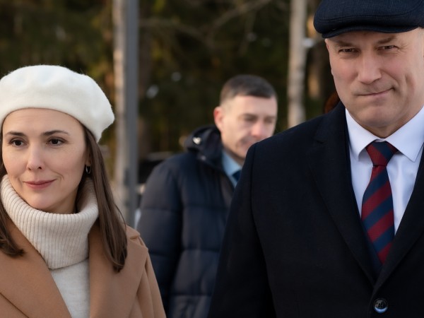 За всех в ответе (4)