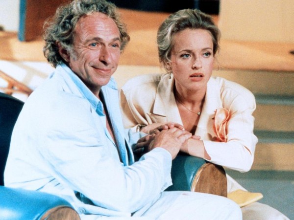 Налево от лифта (2)