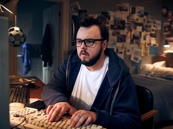 Падение Луны (2)