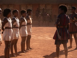 Женщина-король (6)